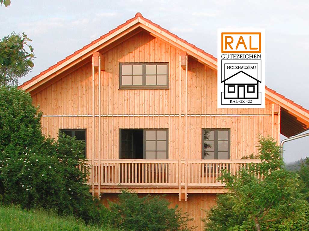 Hawran Gesicherte Qualität: RAL-Gütezeichen I Holzbau Vorholz Hawran